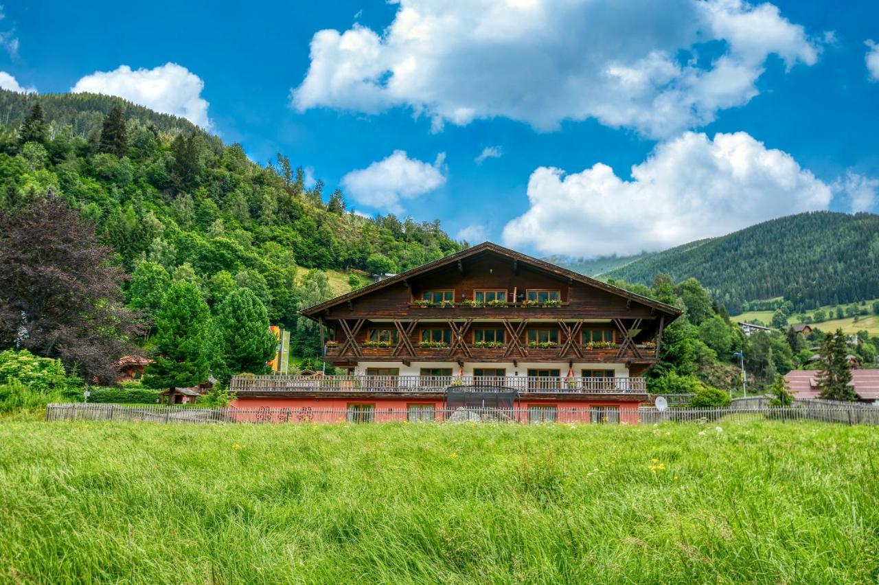 Nockberge Lodge Бад Клайнкирххайм Екстериор снимка