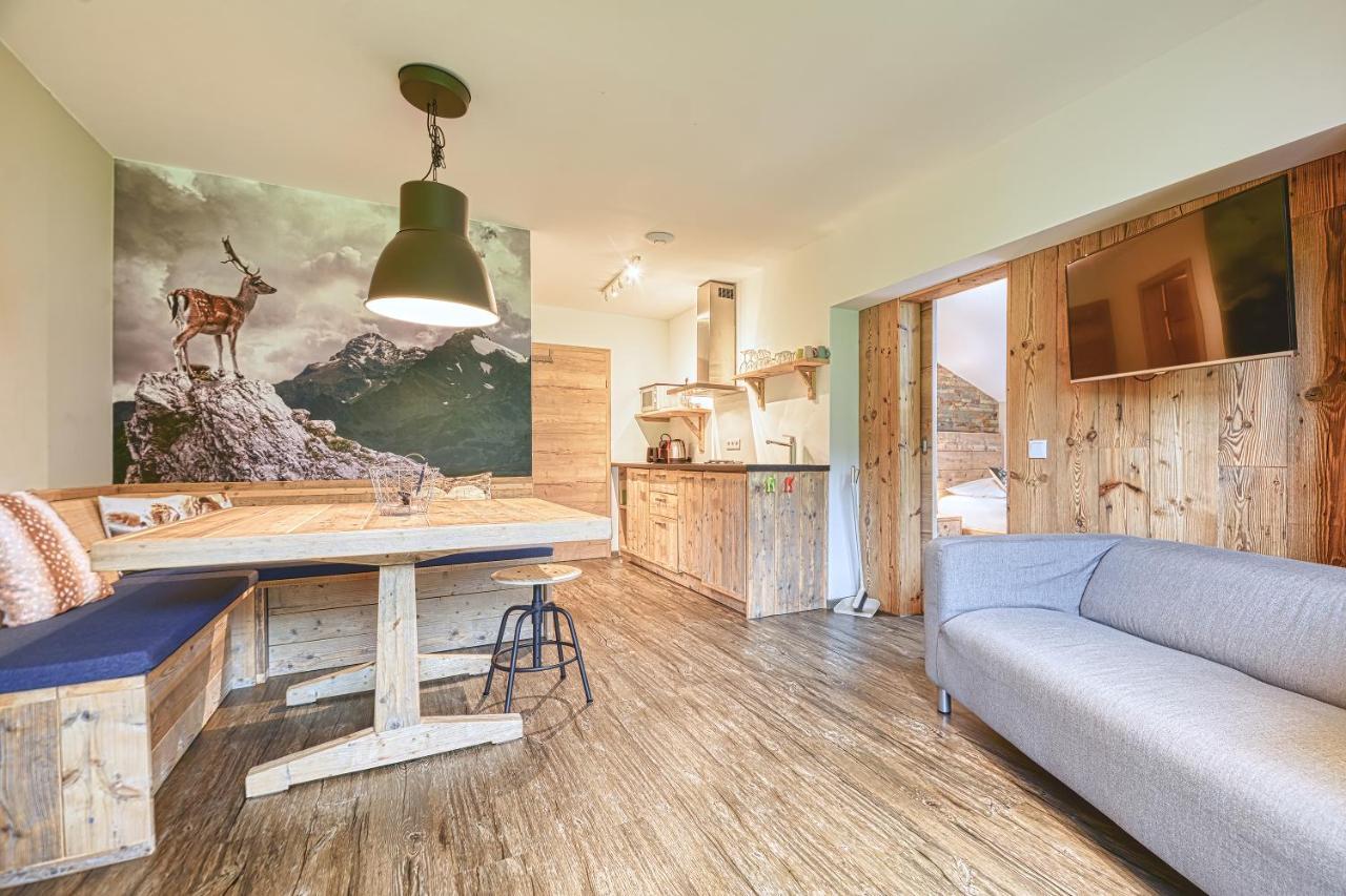 Nockberge Lodge Бад Клайнкирххайм Екстериор снимка