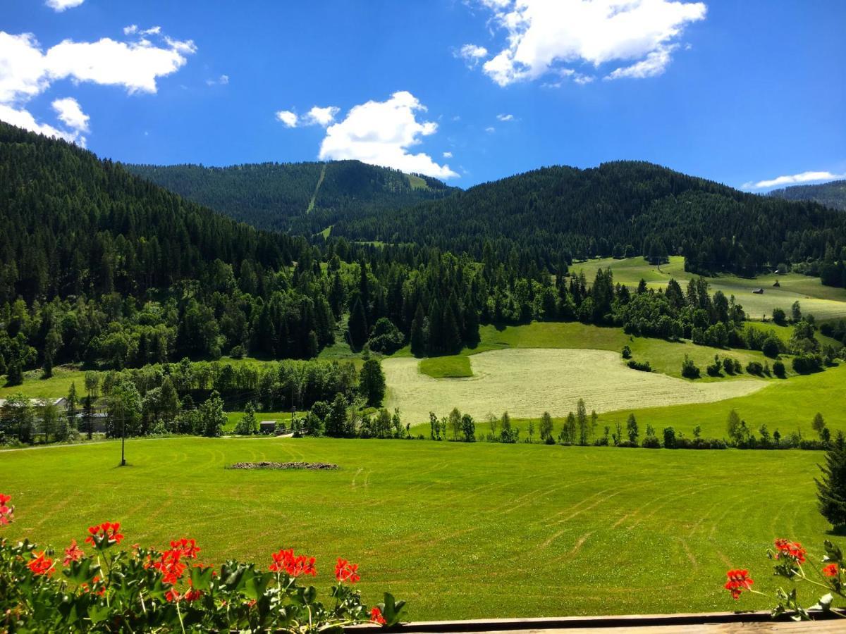 Nockberge Lodge Бад Клайнкирххайм Екстериор снимка